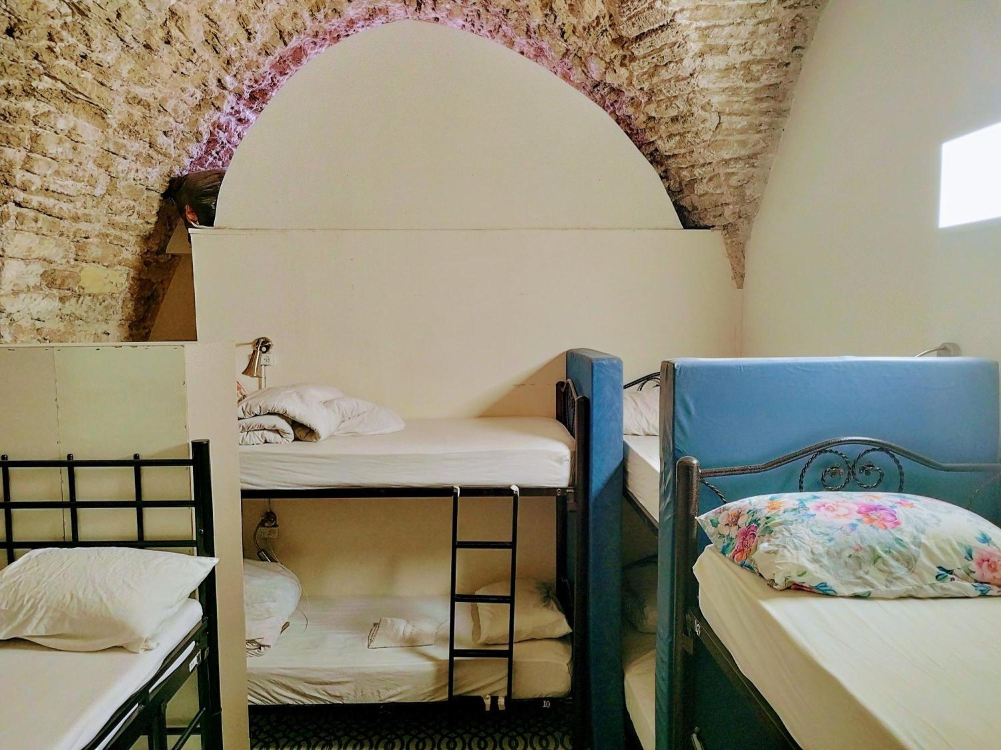 Polihosts Old Jaffa Hostel Тел Авив Екстериор снимка