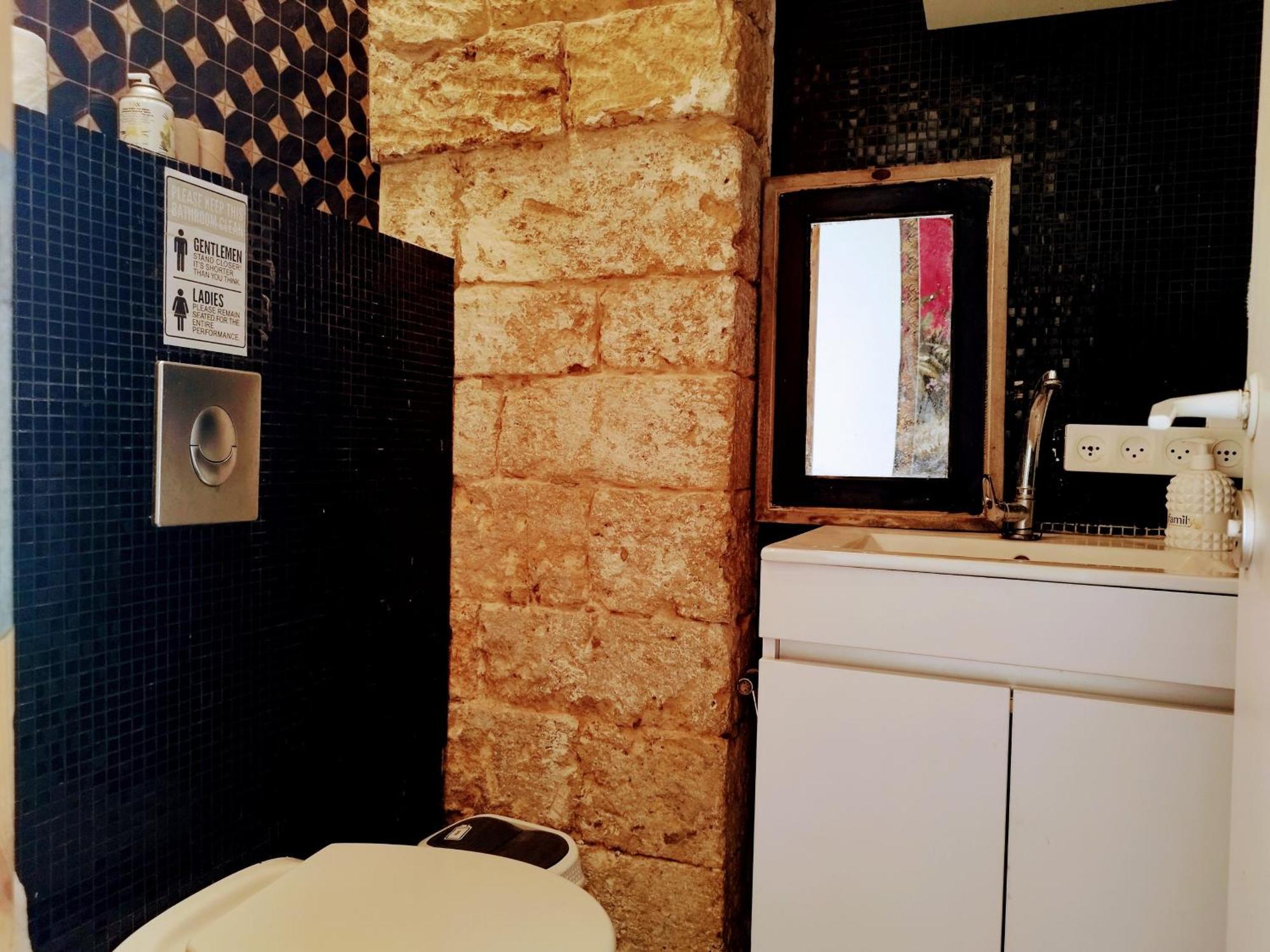 Polihosts Old Jaffa Hostel Тел Авив Екстериор снимка
