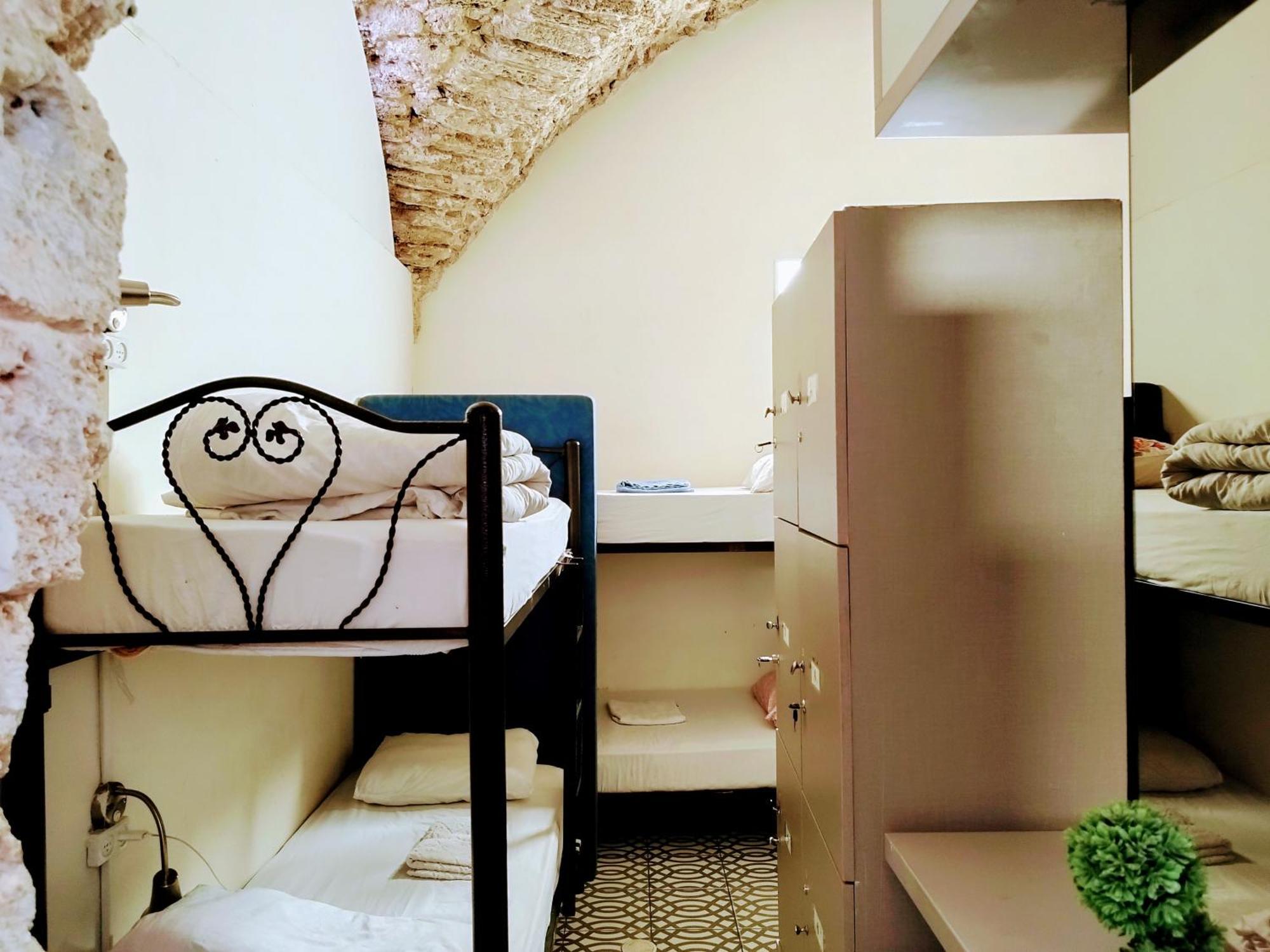 Polihosts Old Jaffa Hostel Тел Авив Екстериор снимка